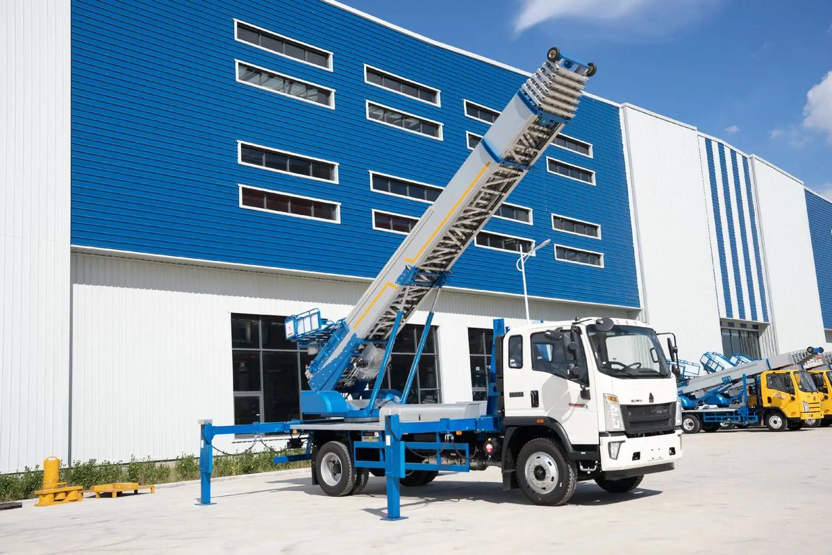 东莞生态园小型云梯车上料车租赁多少钱