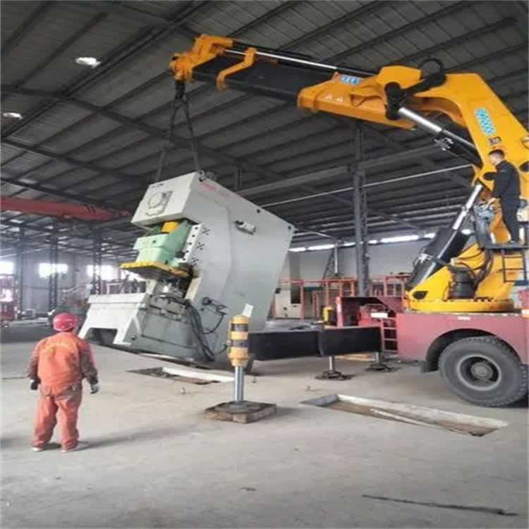 东莞生态园80吨折臂吊车出租附近电话