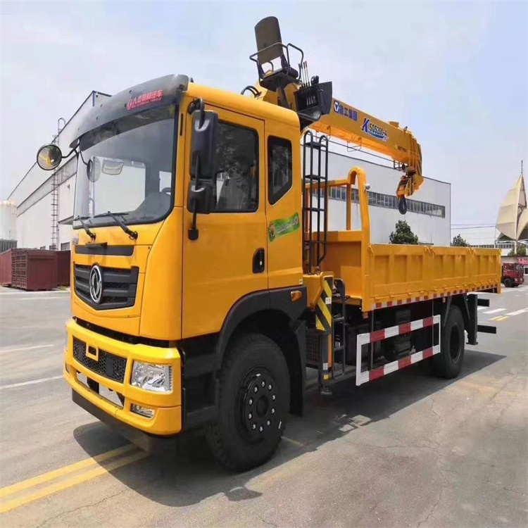 东莞生态园附近找一辆随车吊出租